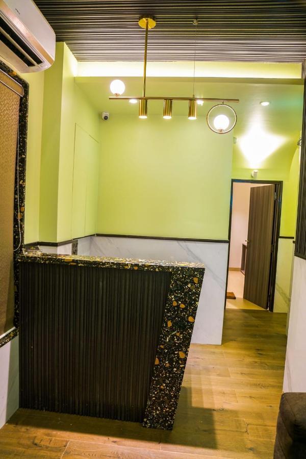 מומביי Hotel Lime Wood מראה חיצוני תמונה