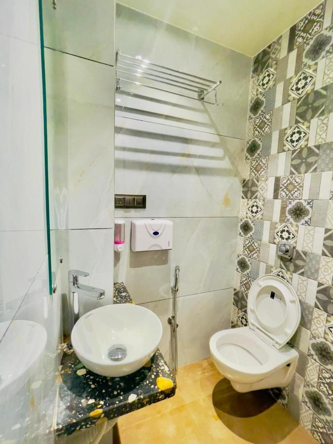מומביי Hotel Lime Wood מראה חיצוני תמונה