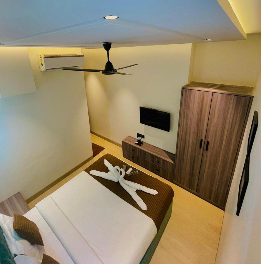 מומביי Hotel Lime Wood מראה חיצוני תמונה